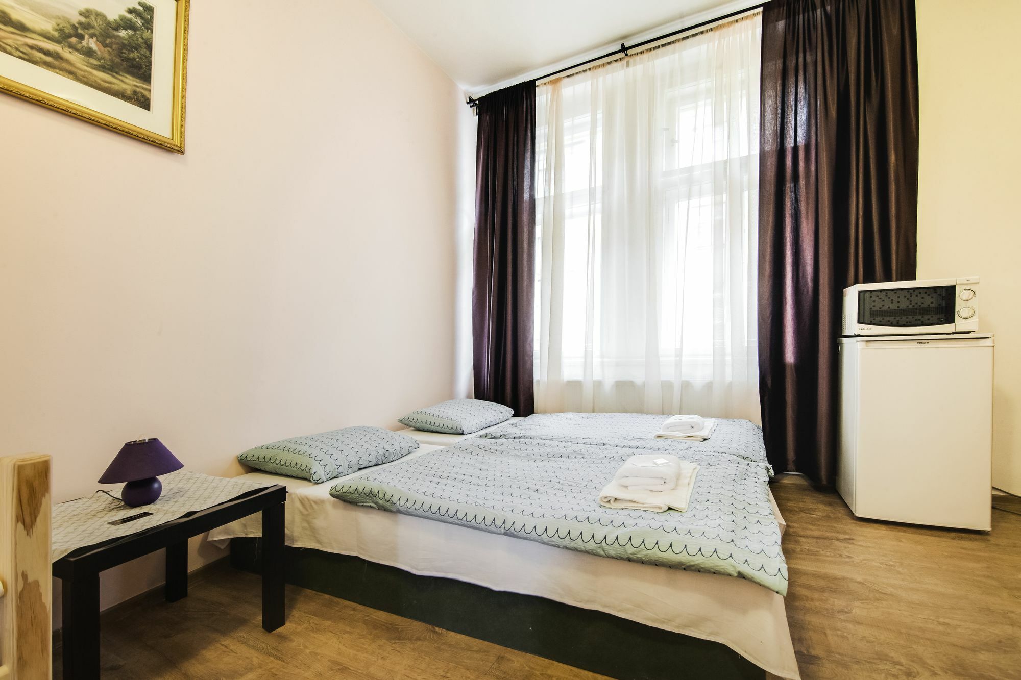 Aparthotel Zarra ปราก ภายนอก รูปภาพ