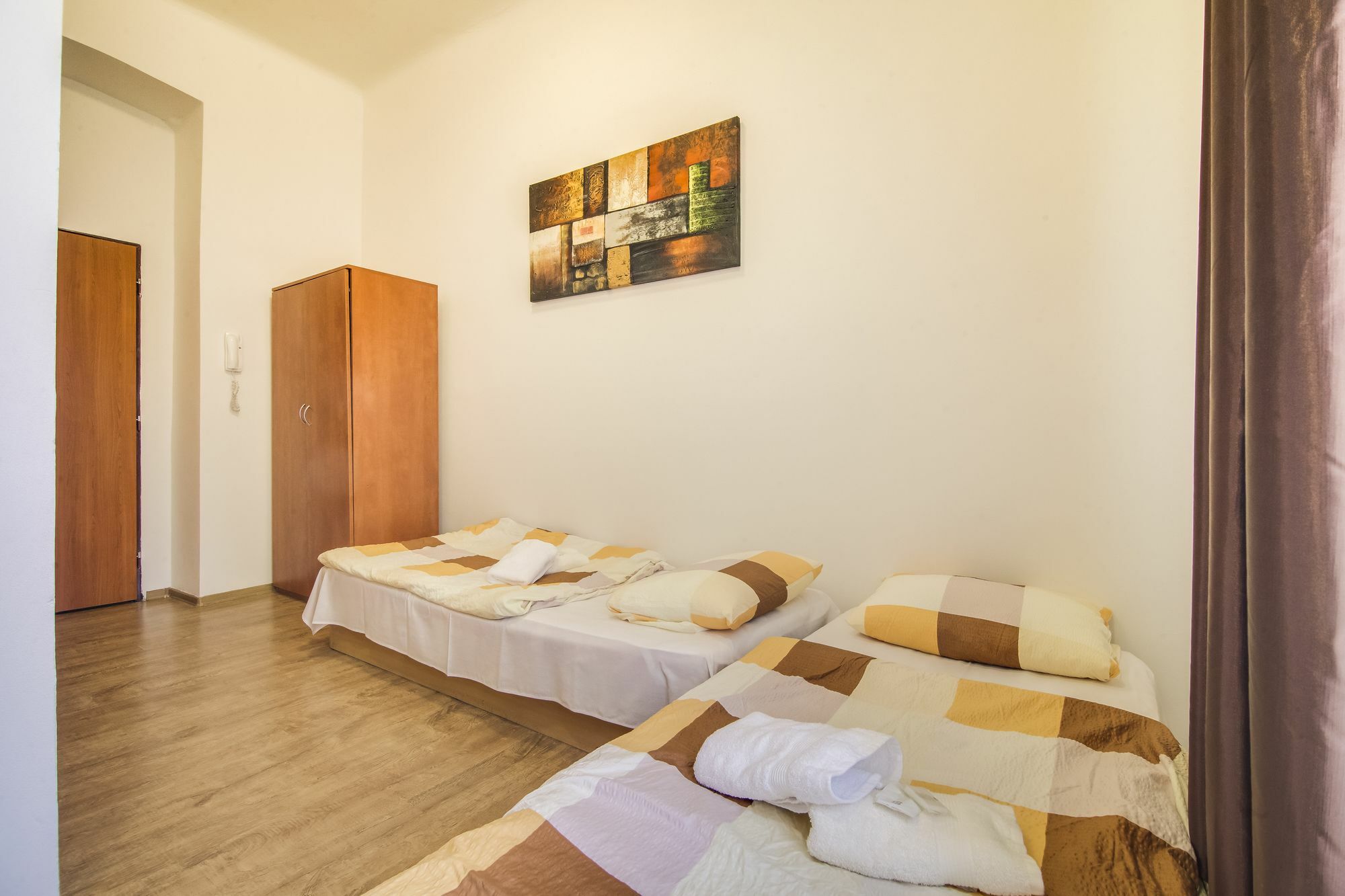Aparthotel Zarra ปราก ภายนอก รูปภาพ
